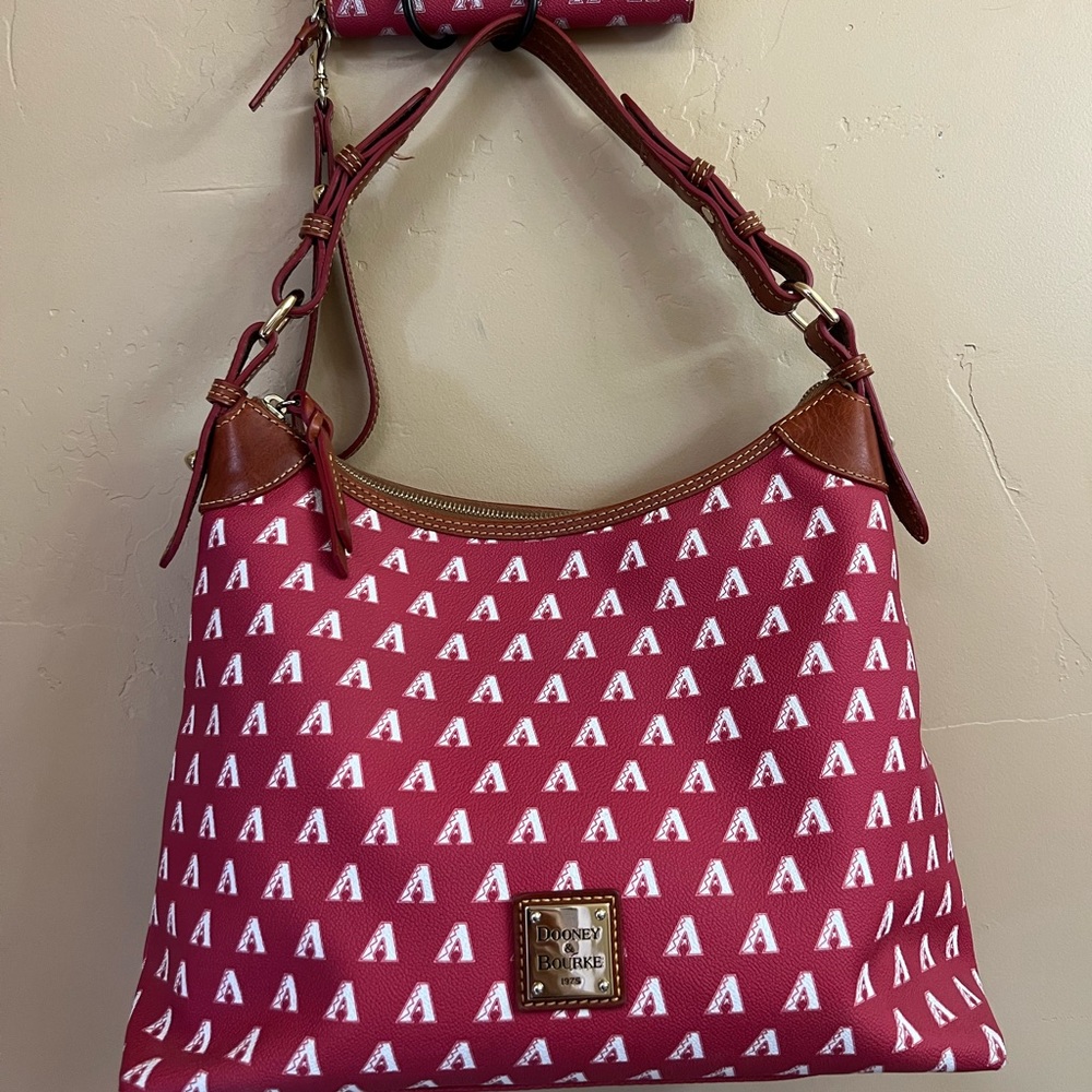Arizona Diamondbacks Dooney & Bourke hobo handbag MLB